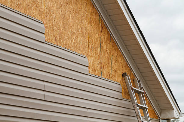 24/7 Emergency Storm Damage Siding Repair experts in Newport News, VA
